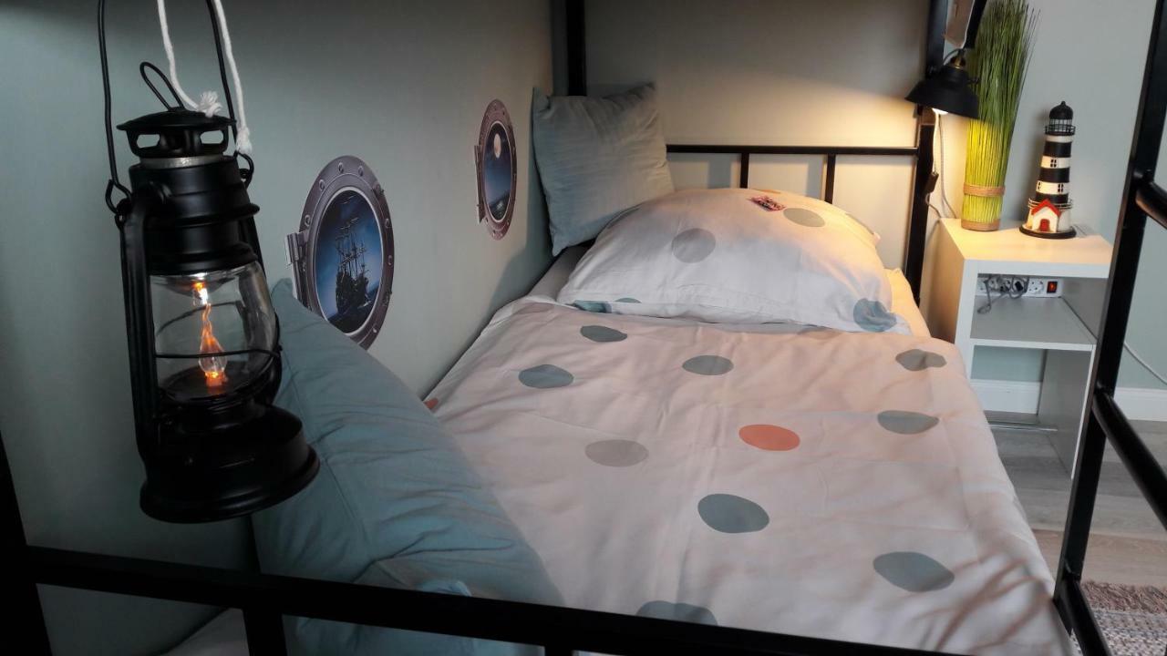 Dreimaster Apartment Busum Bagian luar foto