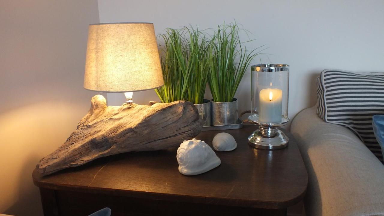 Dreimaster Apartment Busum Bagian luar foto